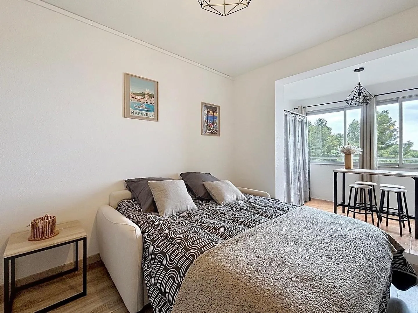 Bay View Studio Cabine 4 Personnes By Laconciergerie13 La Ciotat Apartment