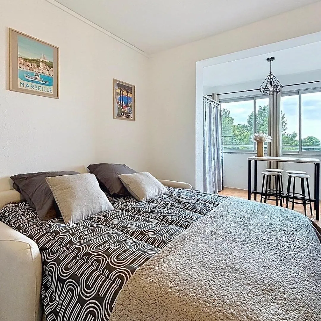 Bay View Studio Cabine 4 Personnes By Laconciergerie13 La Ciotat
