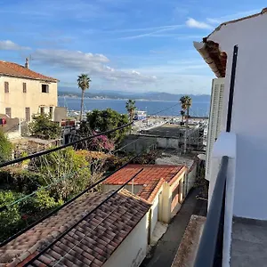 Appartement Duplex T3 Climatisé Plein Centre Terrasse Vue, La Ciotat